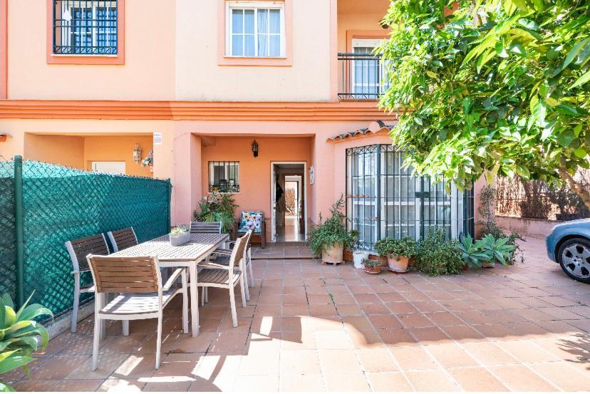 2 La Casa De Marilo Lägenhet Tomares Exteriör bild
