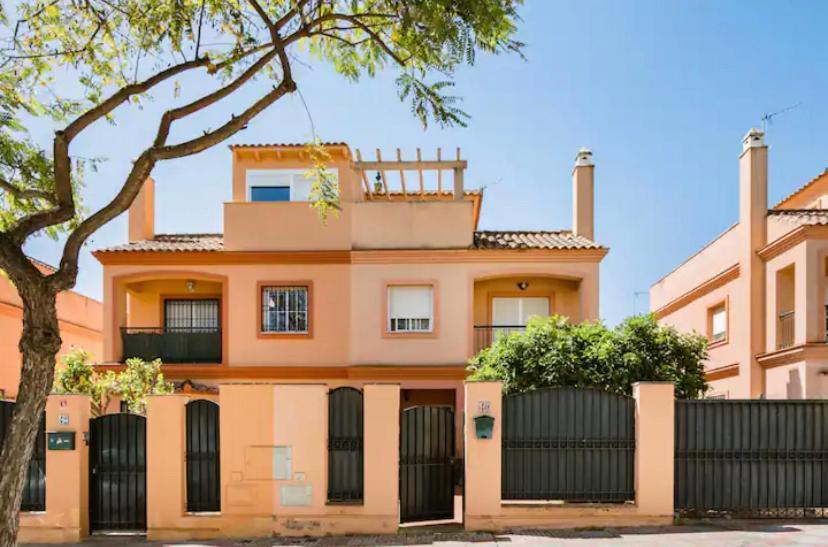 2 La Casa De Marilo Lägenhet Tomares Exteriör bild